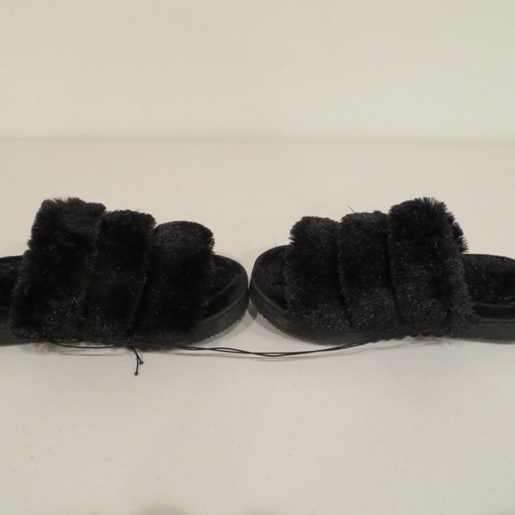 Women Small Black Slip-on Slippers Cozy Mountain Memory Foam Rubber Sole New - Picture 10 of 16